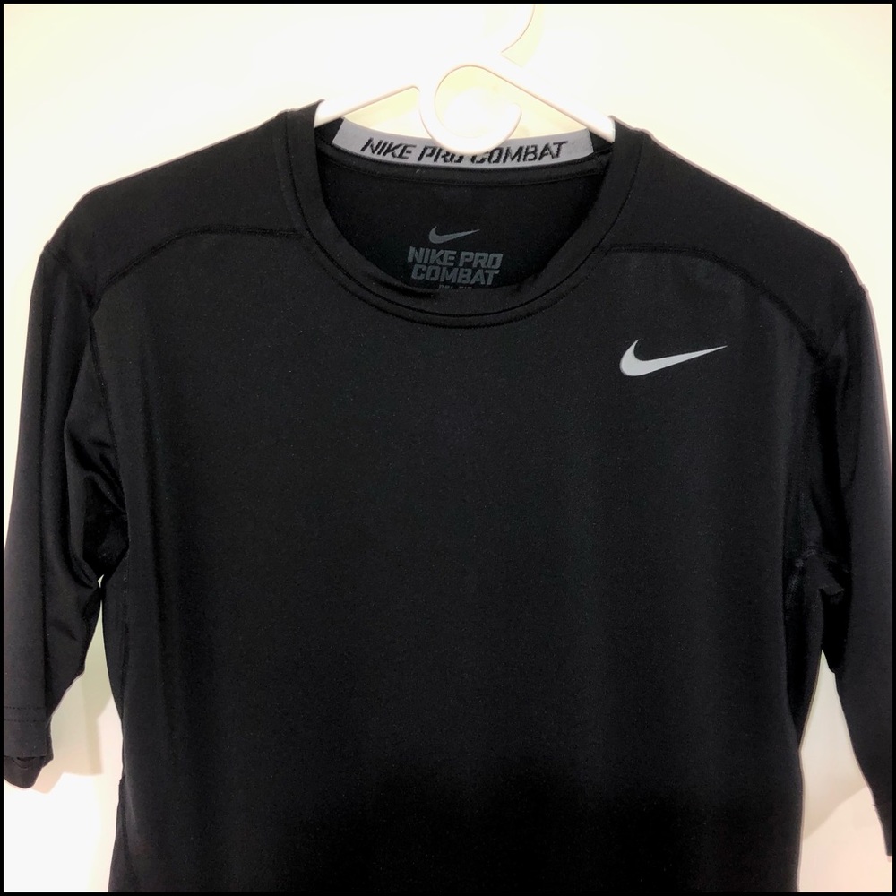 Nike DriFt 🥍🏑🏒💯✅Short Sleeve Compression Shirt Large Black One Owner 👌🏼☀️🌟